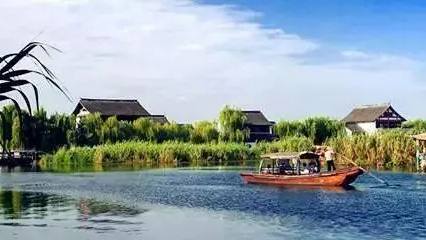 红色梦幻 光影沙镇——国画激光投影机为沙家浜红色教育基地提供城楼3D mapping投影秀