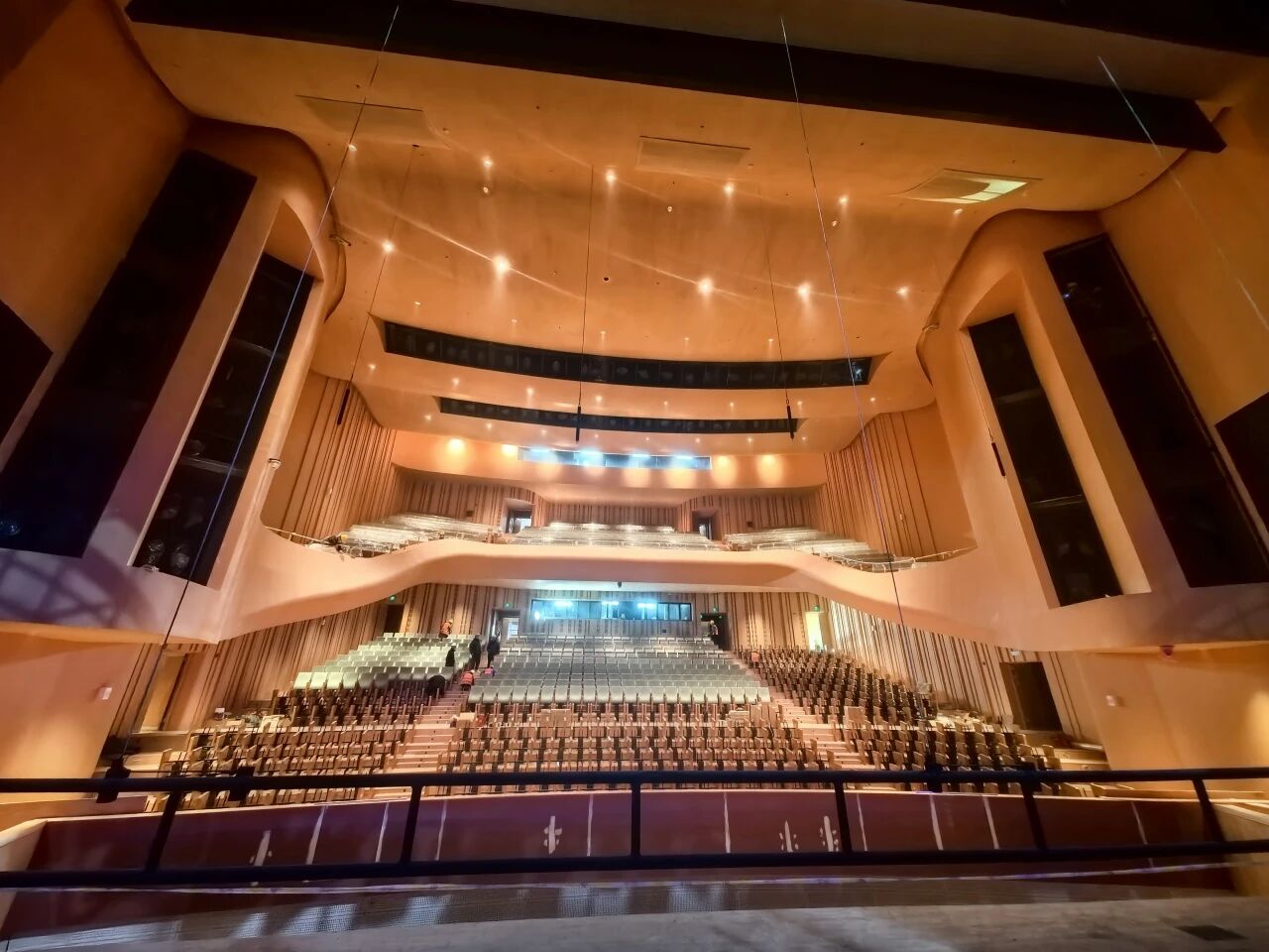 成龙跨界执导｜L-Acoustics & DiGiCo 助力中演·成都大剧院以先锋声场重塑《图兰朵》百年经典